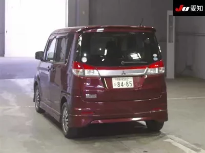 Mitsubishi DELICA D2