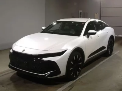 Toyota CROWN CROSSOVER