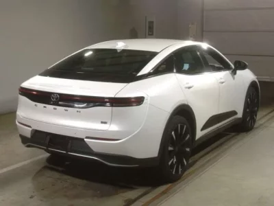 Toyota CROWN CROSSOVER