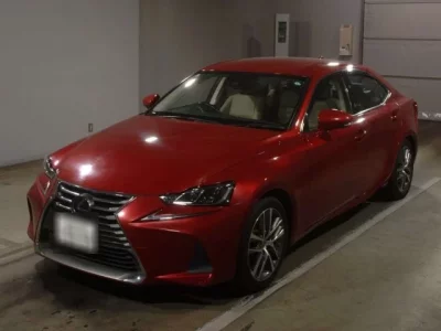Lexus IS