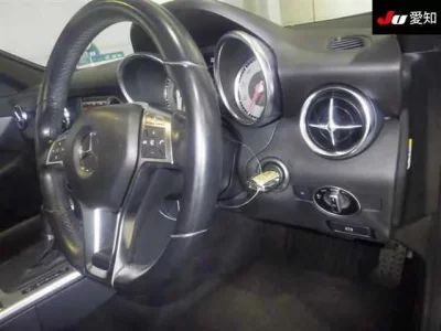 Mercedes-Benz SLK CLASS