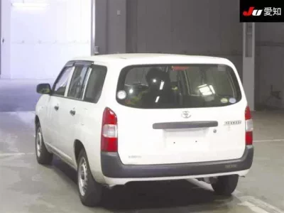 Toyota SUCCEED