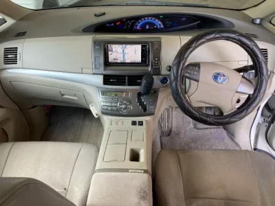 Toyota ESTIMA HYBRID