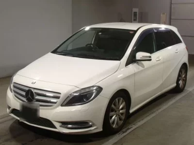 Mercedes-Benz B CLASS