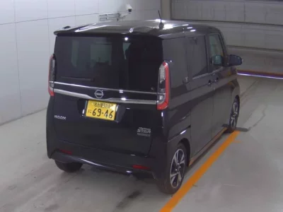 Nissan ROOX