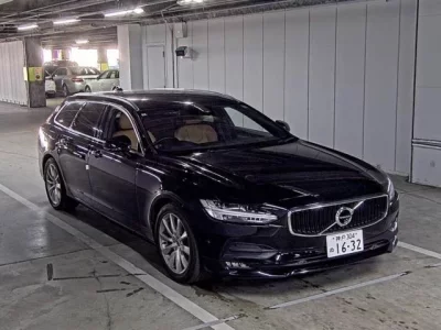 Volvo V90