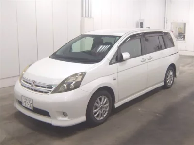 Toyota ISIS