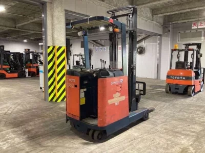 Toyota FORKLIFT