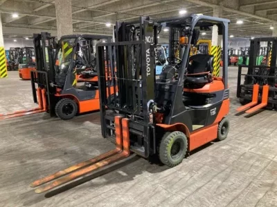 Toyota FORKLIFT