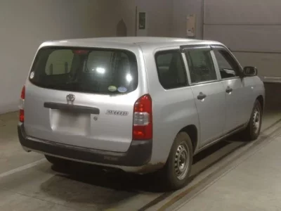 Toyota SUCCEED