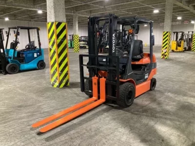 Toyota FORKLIFT