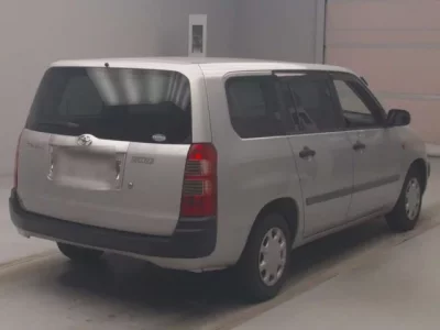 Toyota SUCCEED