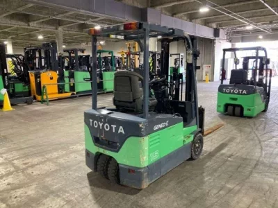 Toyota FORKLIFT