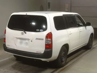 Toyota SUCCEED