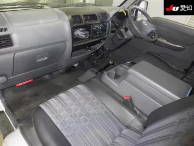 Mazda BONGO VAN