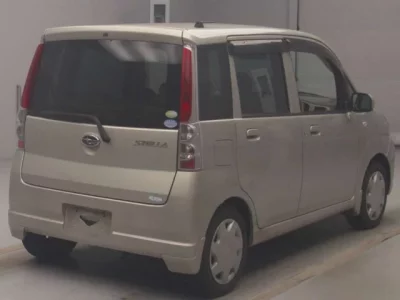 Subaru STELLA