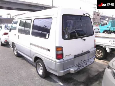 Mitsubishi DELICA