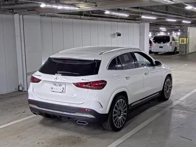 Mercedes-Benz GLA CLASS