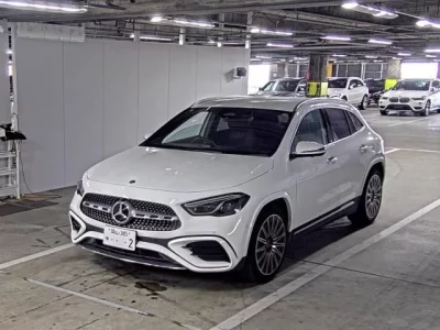Mercedes-Benz GLA CLASS