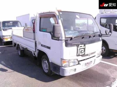 Nissan TRUCK