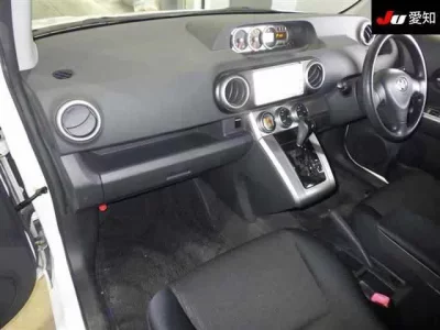Toyota COROLLA RUMION