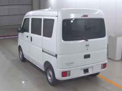Nissan CLIPPER VAN