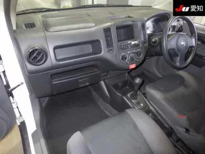 Nissan AD
