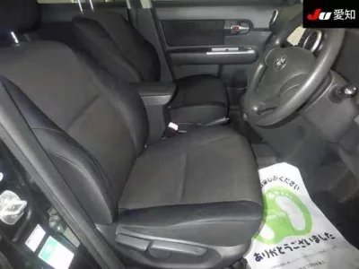 Toyota COROLLA RUMION