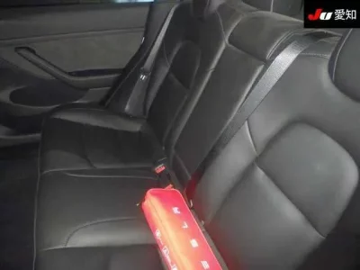 Tesla MODEL3
