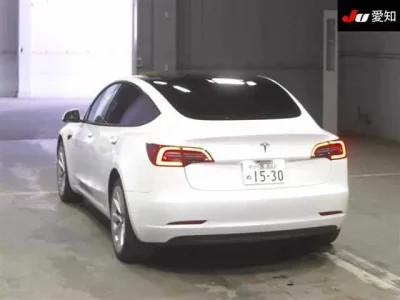 Tesla MODEL3