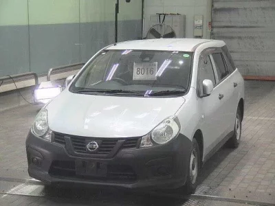 Nissan AD