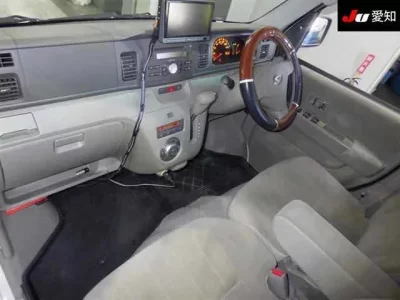Daihatsu Atrai Wagon