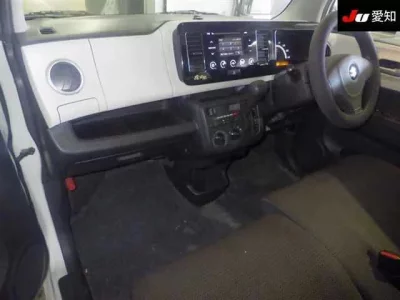 Suzuki MRWAGON