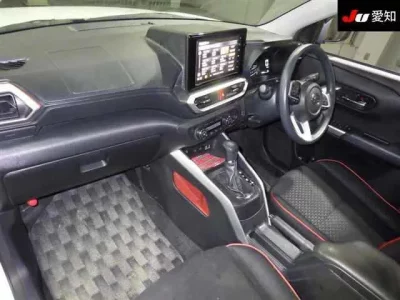 Daihatsu ROCKY