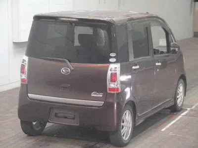 Daihatsu TANTO EXE