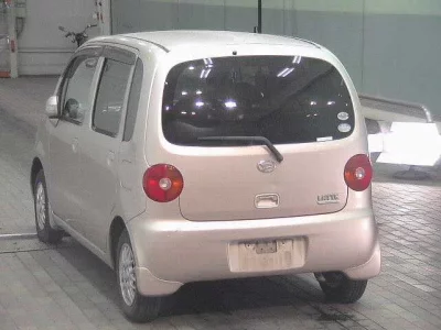 Daihatsu MOVE LATTE