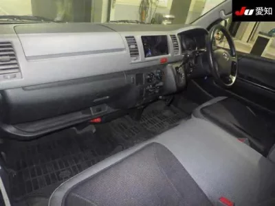 Toyota REGIUS ACE VAN
