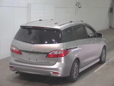 Nissan LAFESTA