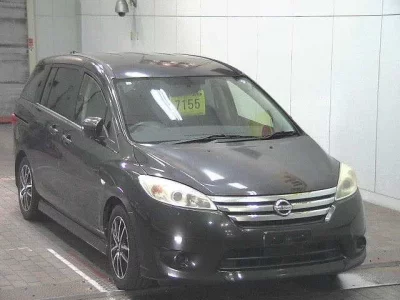Nissan LAFESTA