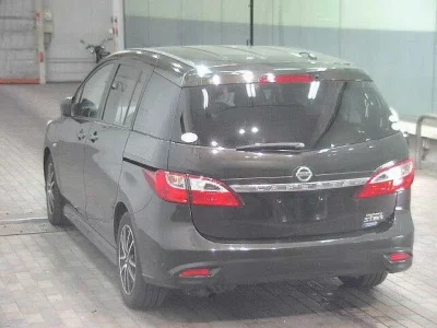 Nissan LAFESTA