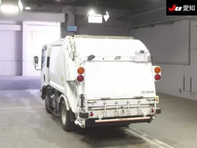 Isuzu TRUCK