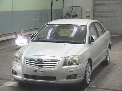 Toyota AVENSIS SEDAN