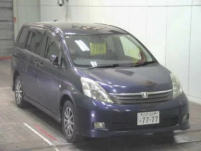 Toyota ISIS