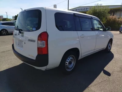 Toyota SUCCEED