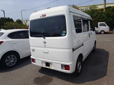Nissan CLIPPER VAN