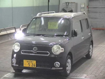 Daihatsu MIRA