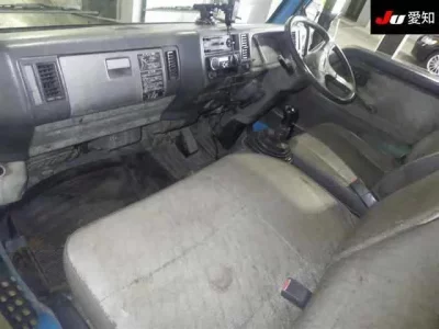 Mazda TITAN