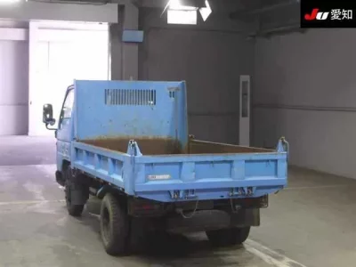 Mazda TITAN