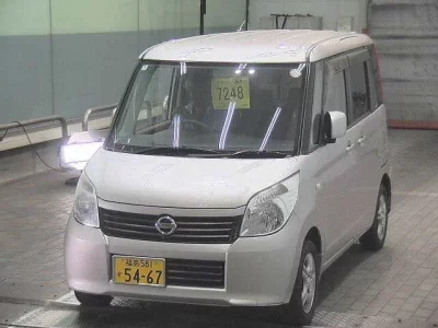 Nissan ROOX