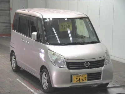 Nissan ROOX